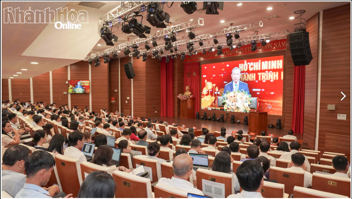 Hội nghị toàn quốc quán triệt, triển khai thực hiện một số nghị quyết, chỉ thị của Bộ Chính trị